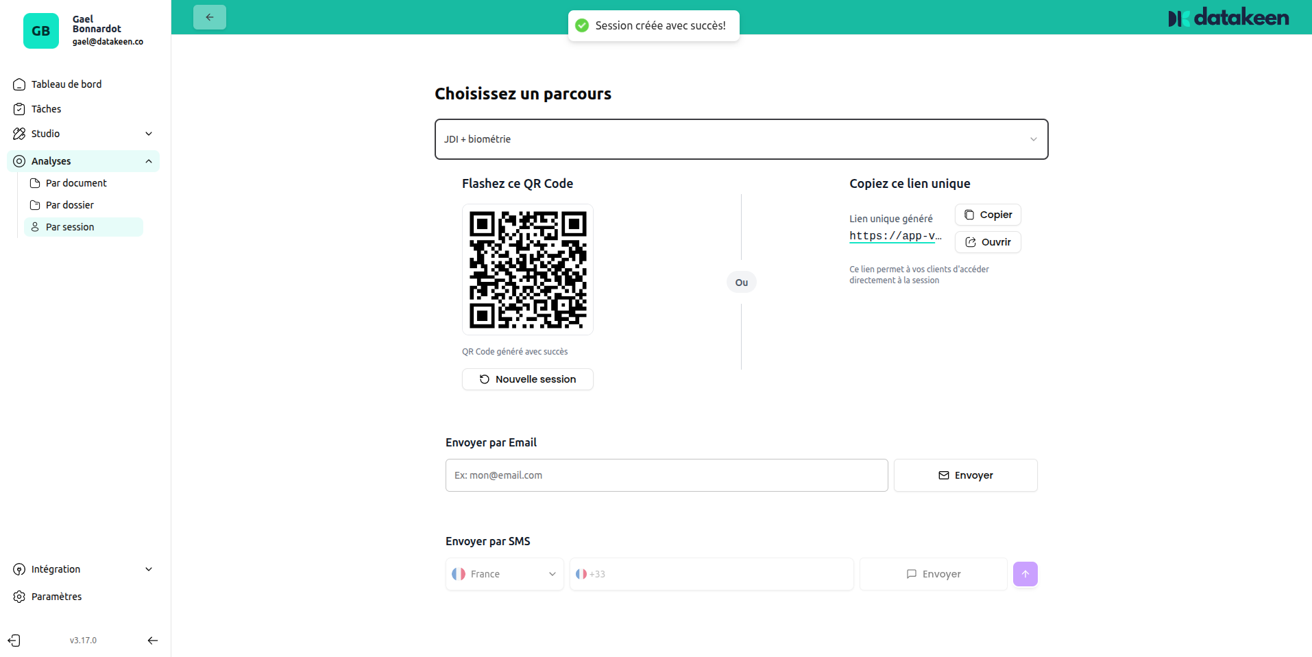 Session sharing — QR code, link, email, SMS